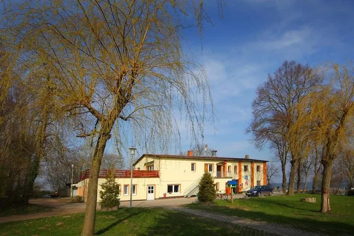 Jugendherberge Barth - Reiterhof mit Zeltplatz - Image 1