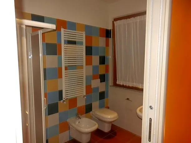 Ad Hoc Bed And Breakfast - Image 1