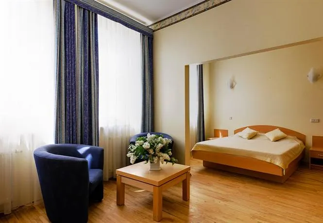 Hotel Radharane - Image 1