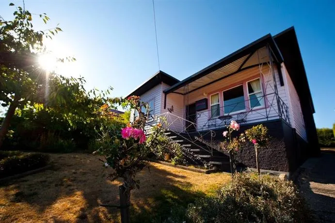 Bellas Retreat - Image 1
