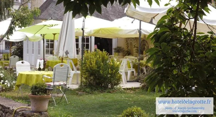 Hotel De La Grotte - Image 1