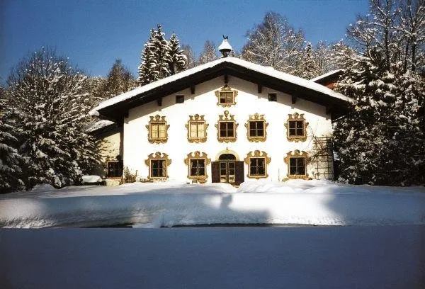 Villa Mellon - Image 1