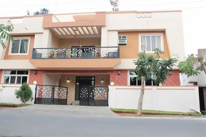 Corner Stay Peelamedu - Image 1