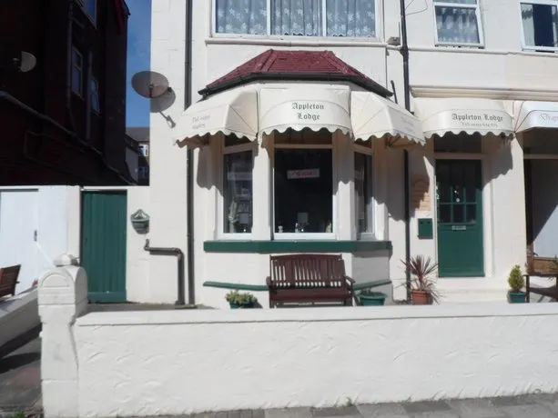 Appleton Lodge Hotel - Image 1