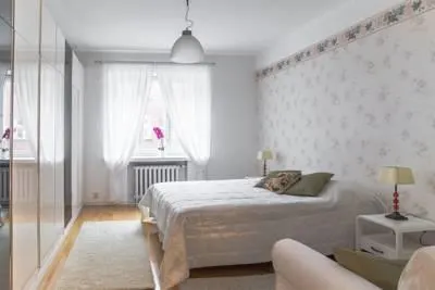 Go Happy Home Apartments - Image 1