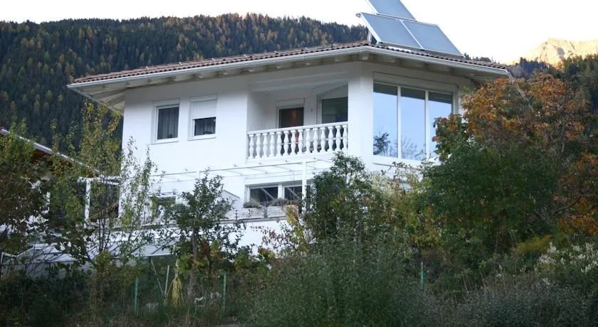Haus Lisi - Image 1