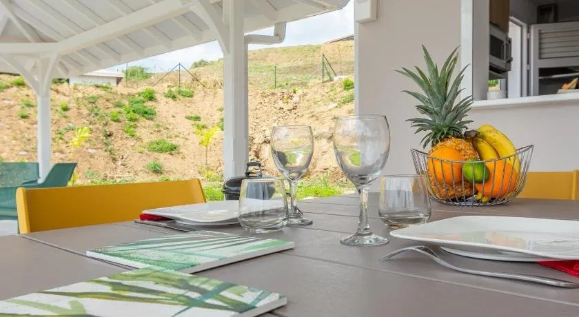 Sealake Villas - Image 1