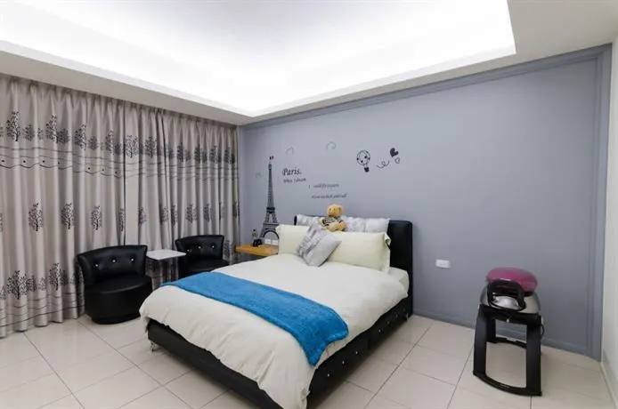 Tainan Jieguo House - Image 1