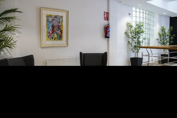 Hotel Sol - Image 1