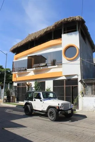 Puerto Dreams - Image 1