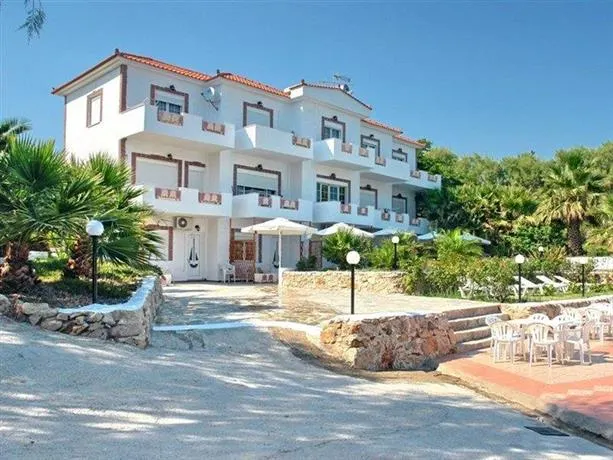 Villa Pouloudia - Image 1