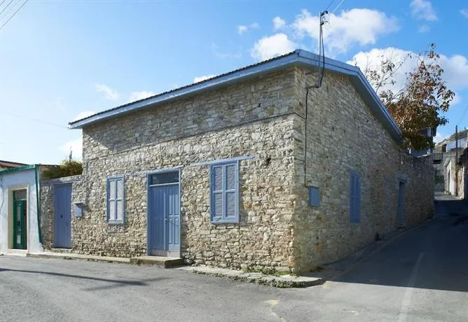 Polytimo Rural House - Image 1