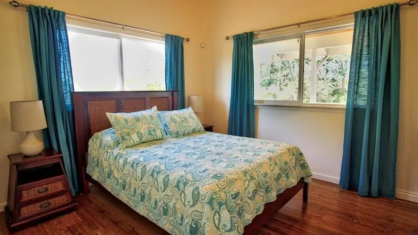 SANDRA'S RAINBOW RETREAT - Image 1
