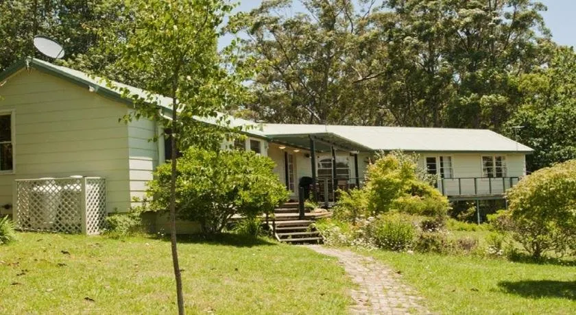 Riverbend - 5 acres only 9km to village - Image 1