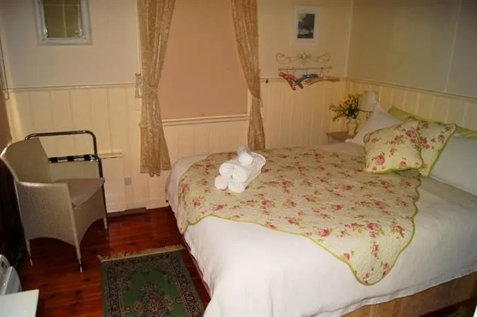 Indigo Cottage - Image 1