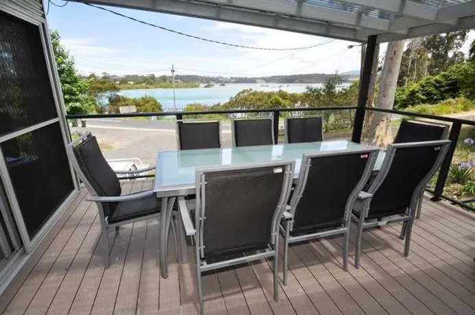 10 Riverview - Image 1