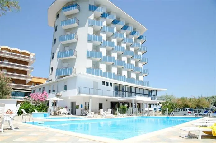 Hotel Mexico Bellaria-Igea Marina - Image 1