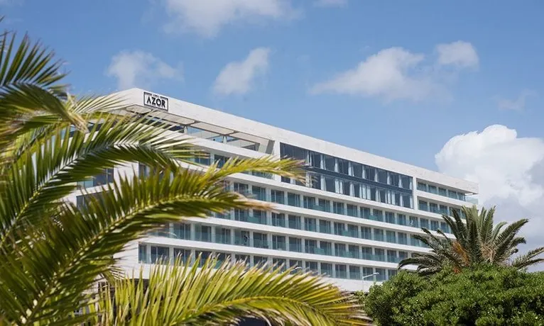 Azor Hotel - Image 1