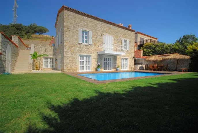 Alacati Roka Boutique Hotel - Image 1
