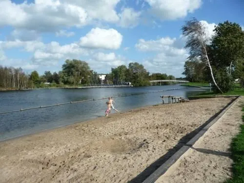 Chalet Vinkeveen - Image 1