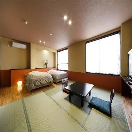 Kaisen Toiya no Yado Kurosio - Image 1
