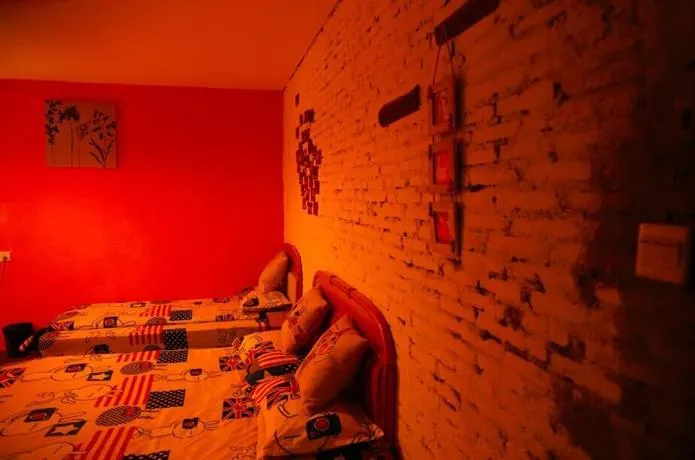 TongLi Weizhi Coffee Hostel - Image 1