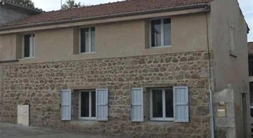 Maison Grande Capacite - Image 1