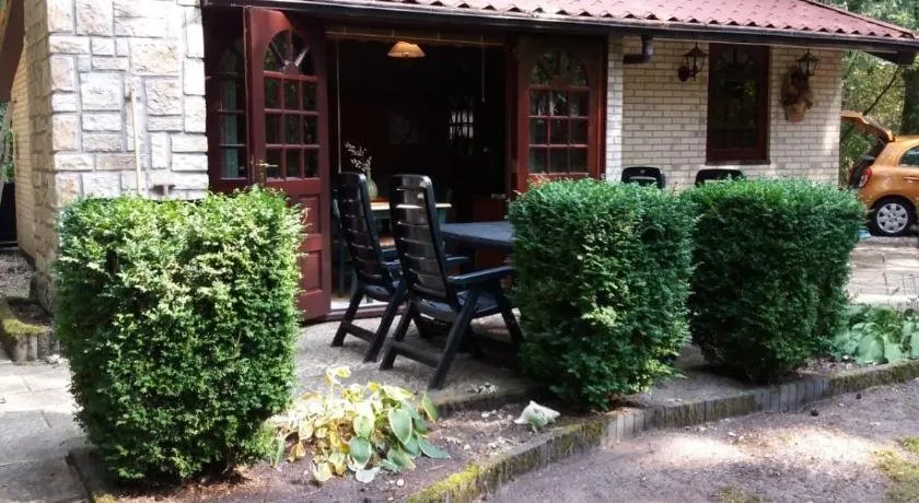 Witte wieven bungalow 17 - Image 1