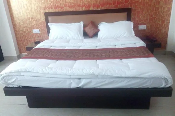 Lavanya - Image 1