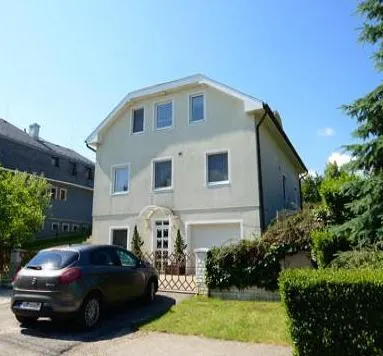 Alsolöver Apartman - Image 1