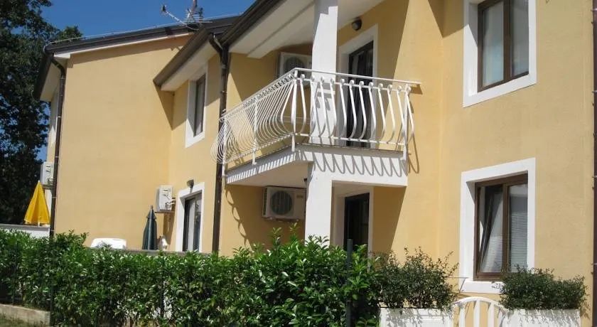 Apartments Villa Ksenija - Image 1