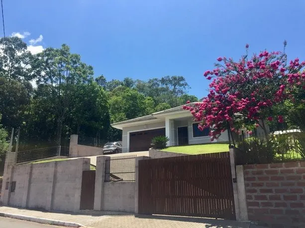 Casa Contemporanea Gramado - Image 1