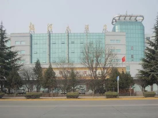 Yinhe Grand Hotel - Image 1