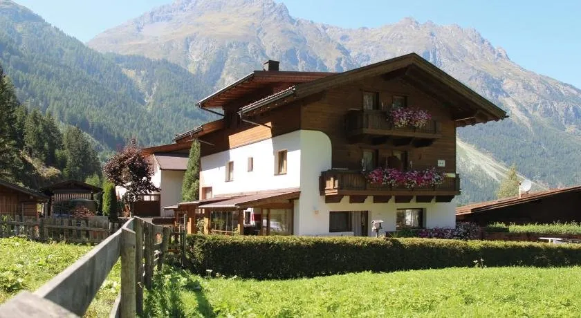 Haus Perchtold - Image 1