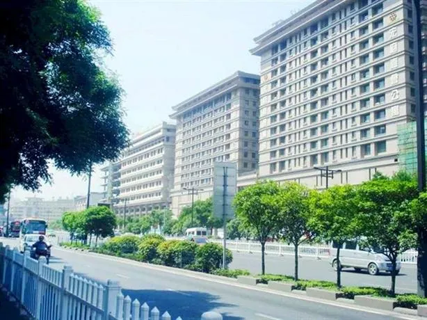 She and He Hotel Apartment - Image 1