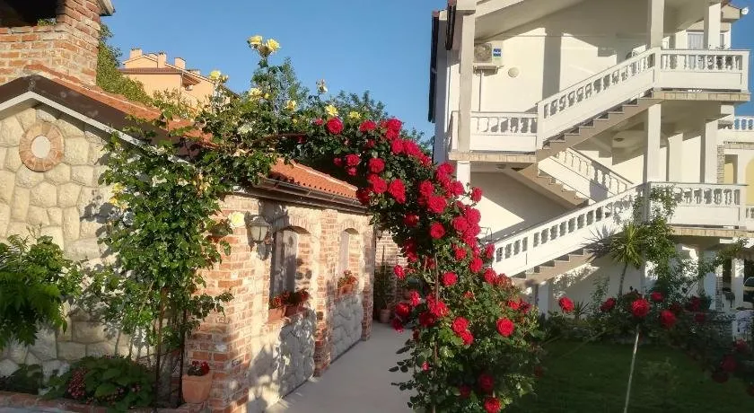 Apartmani Dijana - Image 1