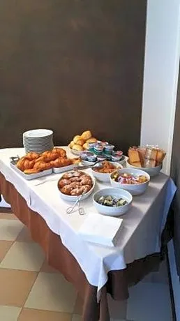 Hotel Ristorante Centrale - Image 1