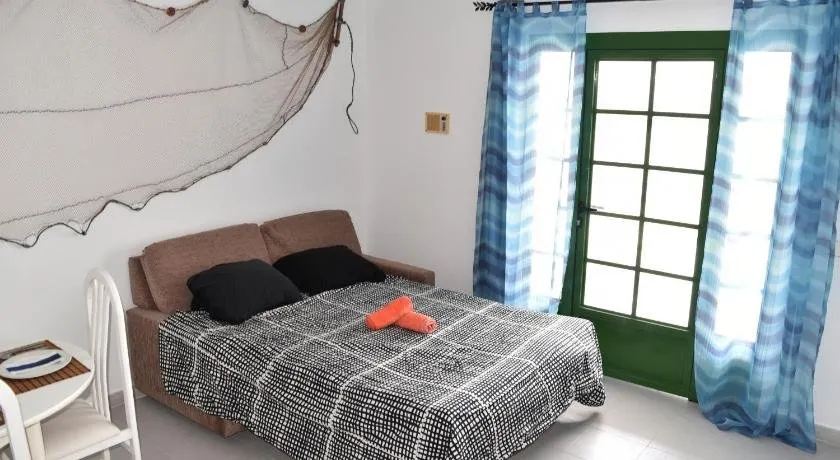 Puerto del Carmen center - New Apartment by the pool and private parking - Image 1
