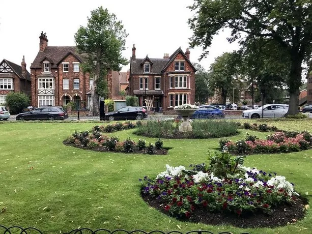 Beaconsfield - Image 1