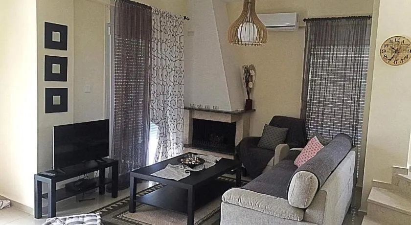 Dream Villa 2 - Image 1