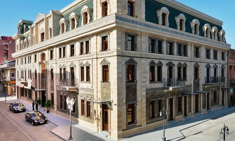 Divan Suites Batumi - Image 1