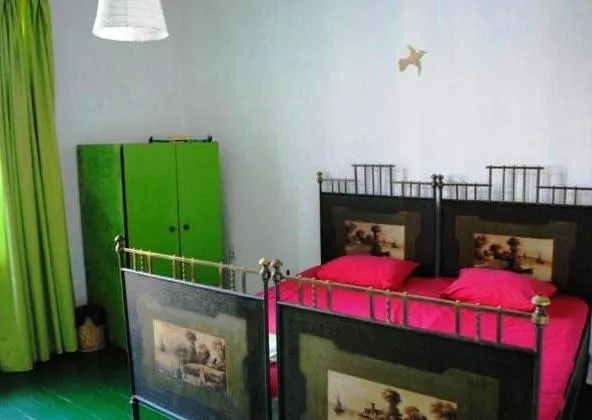 Art Hostel - Image 1