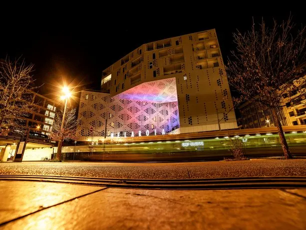 Golden Tulip Montpellier Centre Belaroia - Image 1