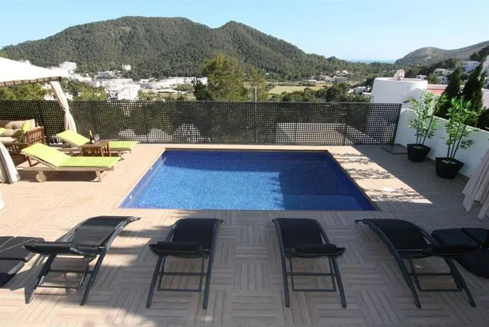 Villa Magnolia Cala Llonga Santa Eularia des Riu - Image 1
