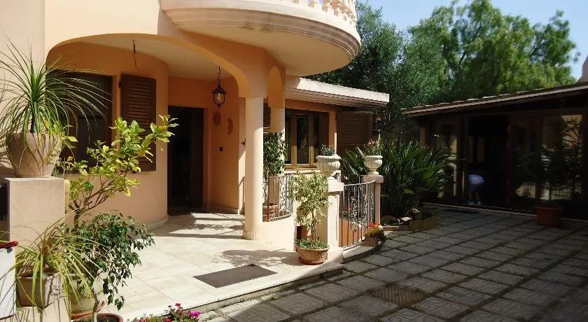 Keira B&B - Image 1