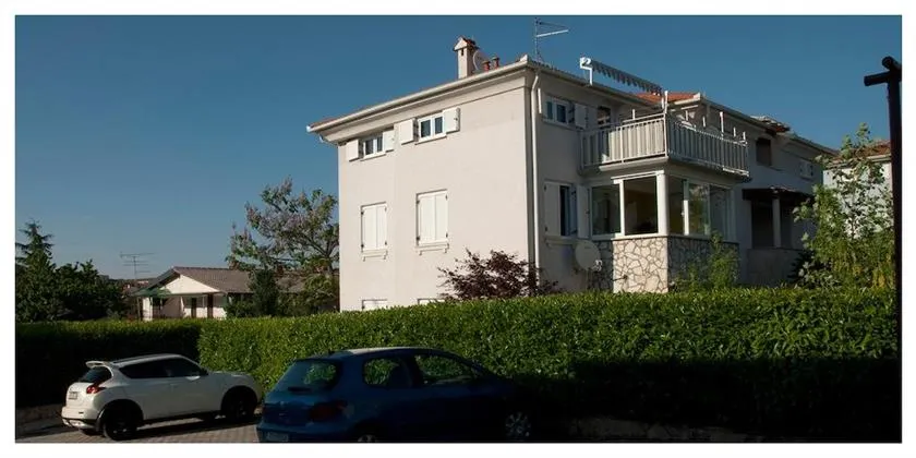 Apartment Villa Paula - Image 1