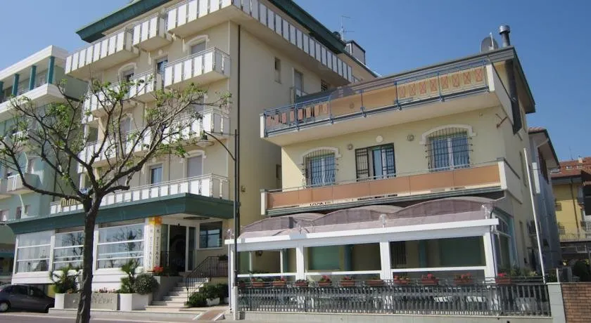 Hotel Titanus - Image 1