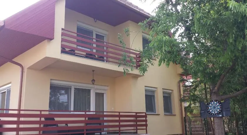 Kardos Apartman - Image 1