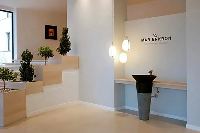 Kneippkurhaus Marienkron - Image 1