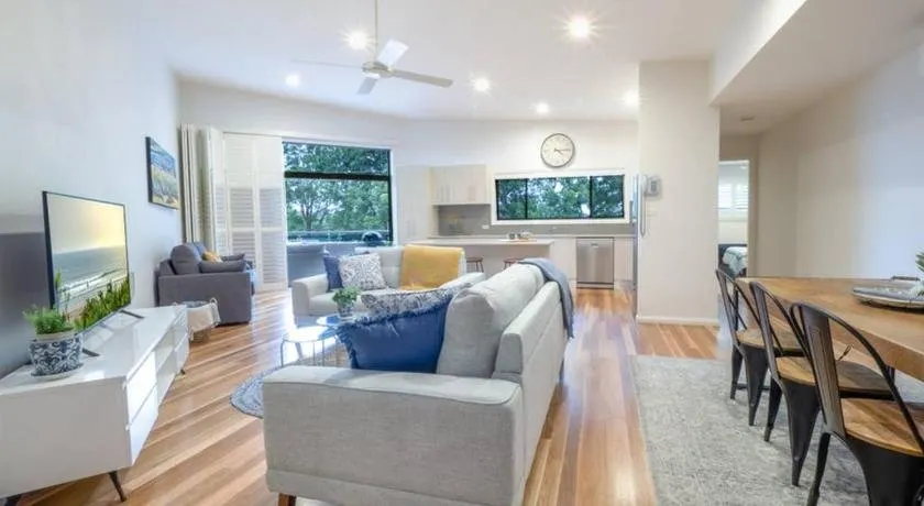 Ait Shona - Happy Place. Apt 10 Haven on the Park - Image 1